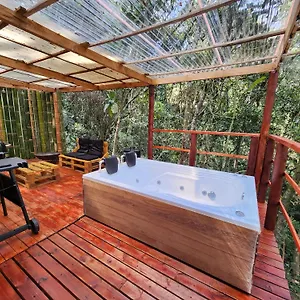  Camping Refugio En Madera En Medio Del Bosque