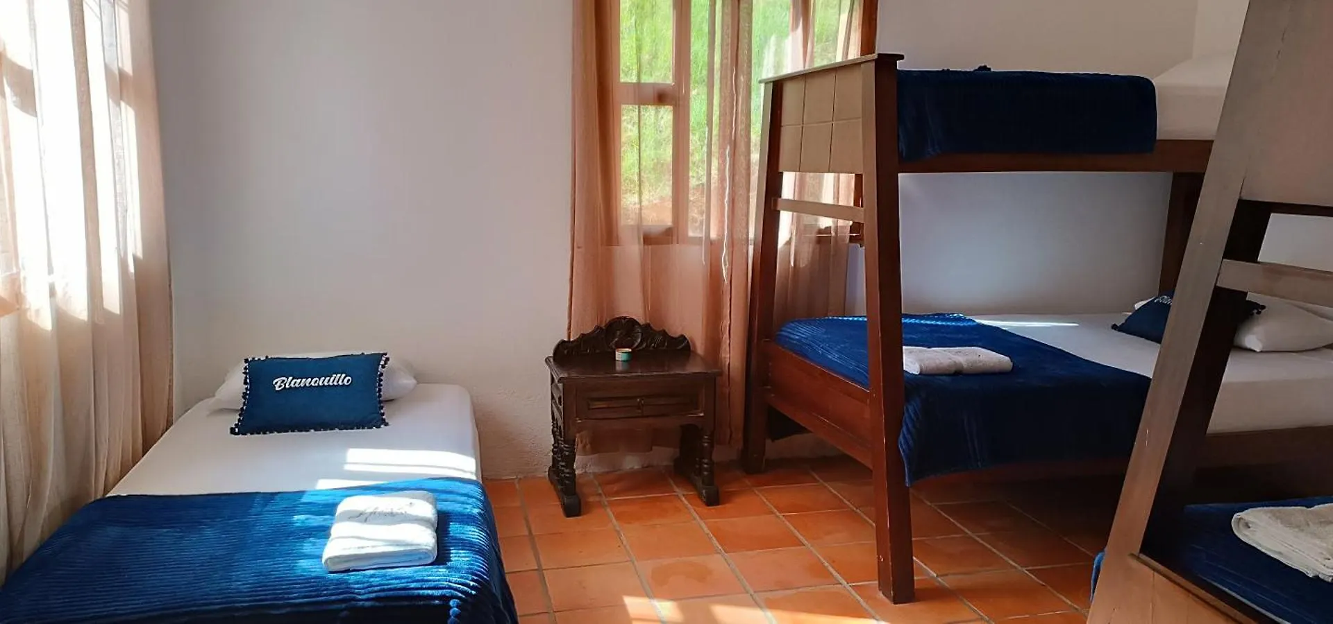 Hostal Alma Glamping Bed and Breakfast Santa Elena  Colombia